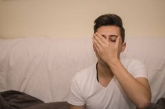 睾丸处隐隐作痛该怎么治疗