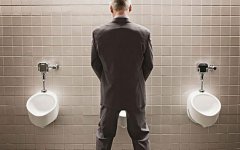 男人尿道口流脓怎么回事