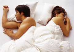 导致男性出现隐睾的原因有哪些